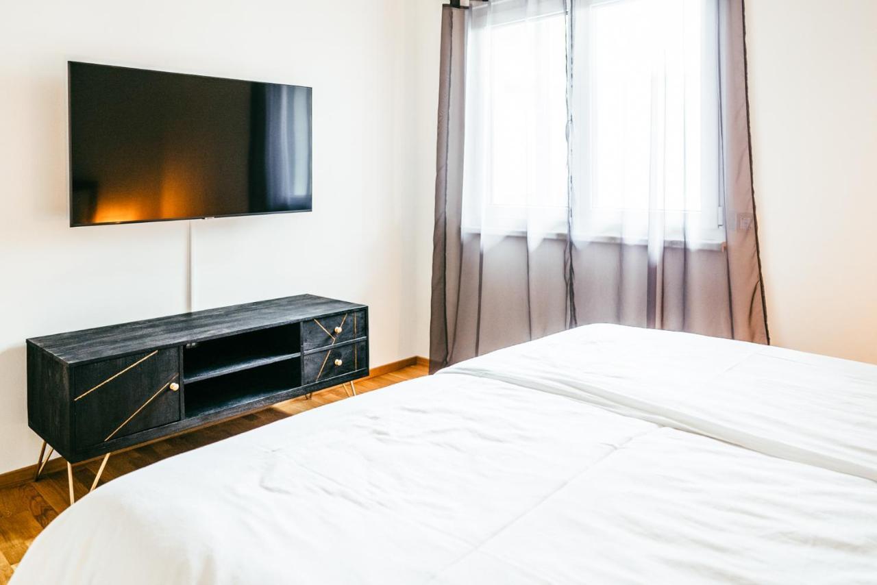 Love Suite Fertőmeggyes Kültér fotó